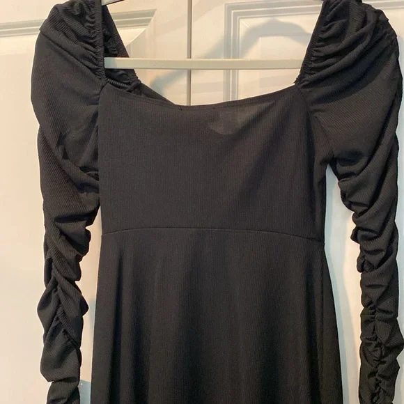 NWT Topshop Black Ribbed Ruched Long Sleeve Midi Dress. Size US 2. Stretchy! - Picture 13 of 15